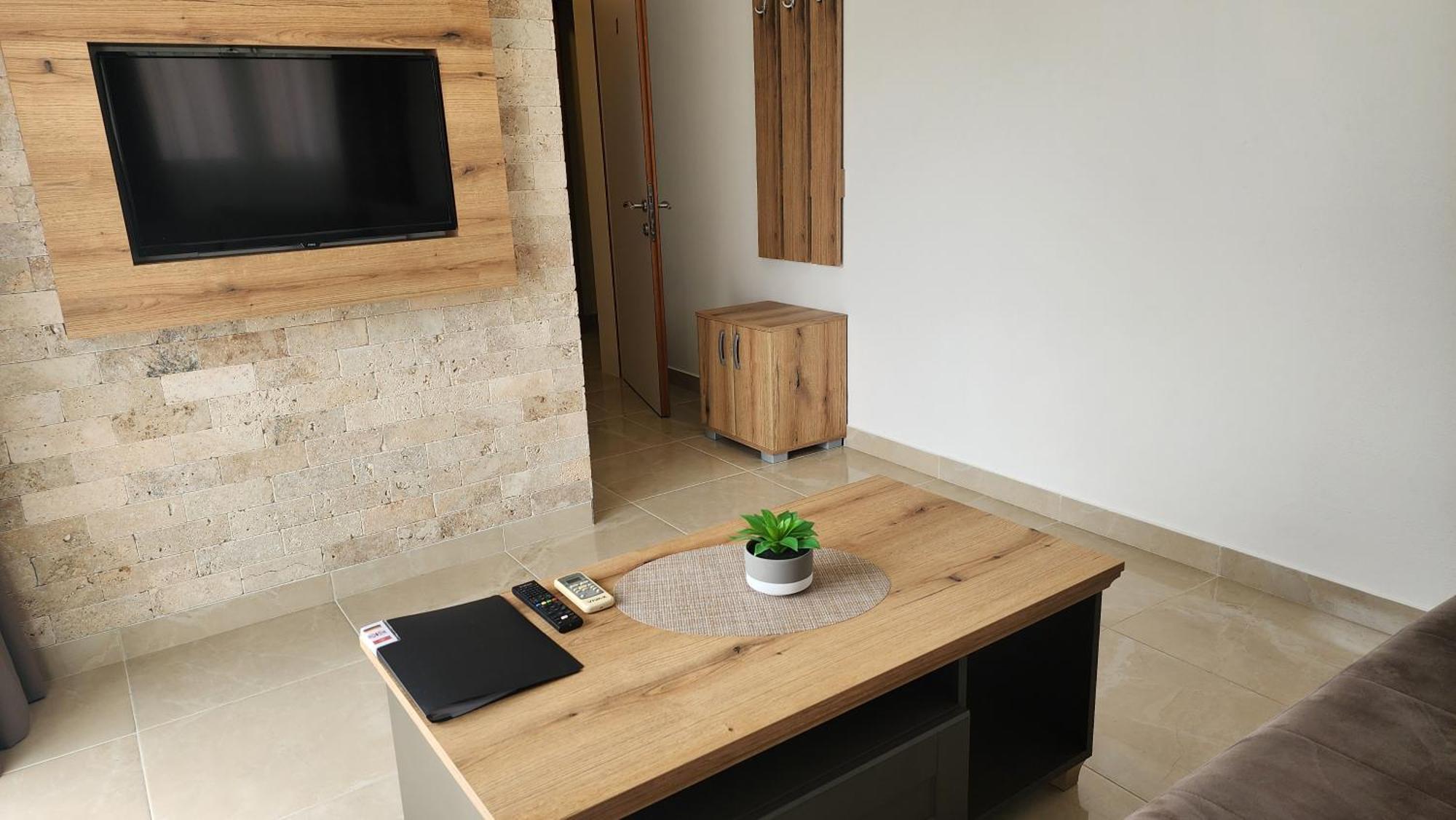 "House Muenster" Bed&Breakfast - Ulcinj Donji Stoj Rum bild