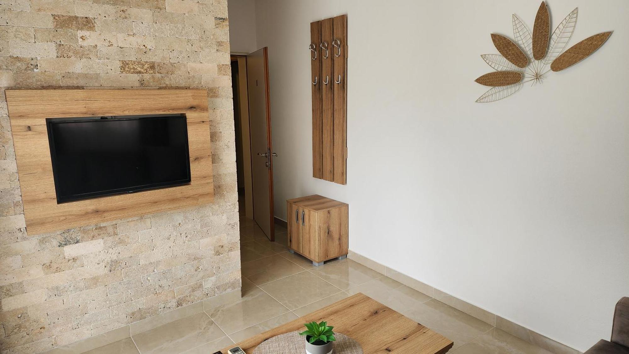"House Muenster" Bed&Breakfast - Ulcinj Donji Stoj Rum bild