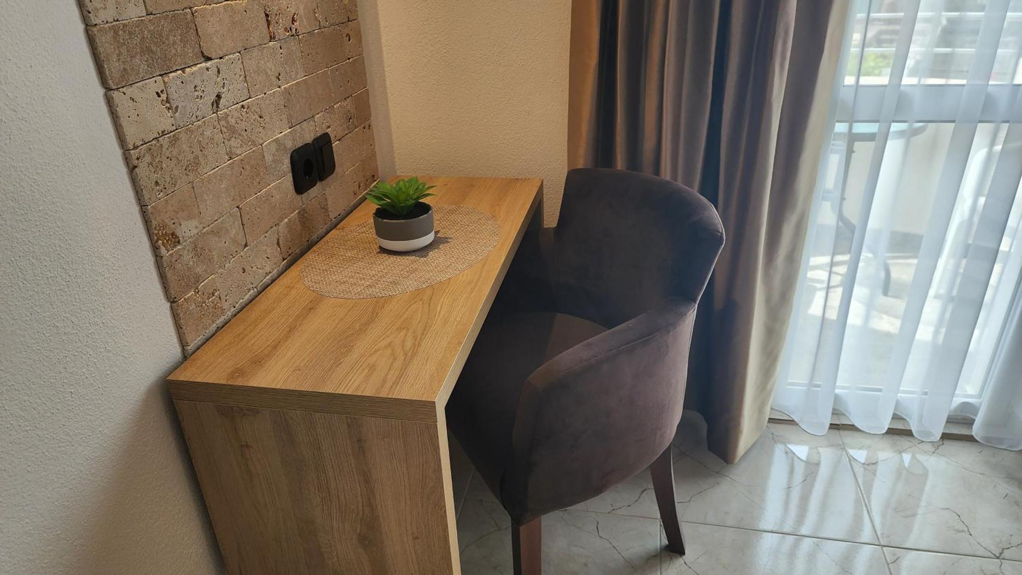 "House Muenster" Bed&Breakfast - Ulcinj Donji Stoj Rum bild