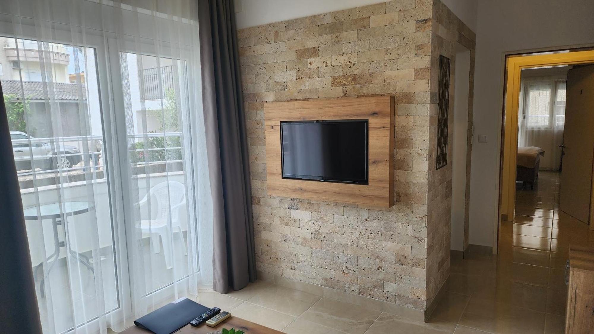 "House Muenster" Bed&Breakfast - Ulcinj Donji Stoj Rum bild