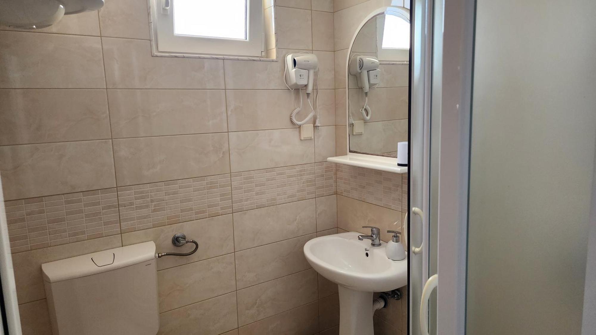 "House Muenster" Bed&Breakfast - Ulcinj Donji Stoj Rum bild