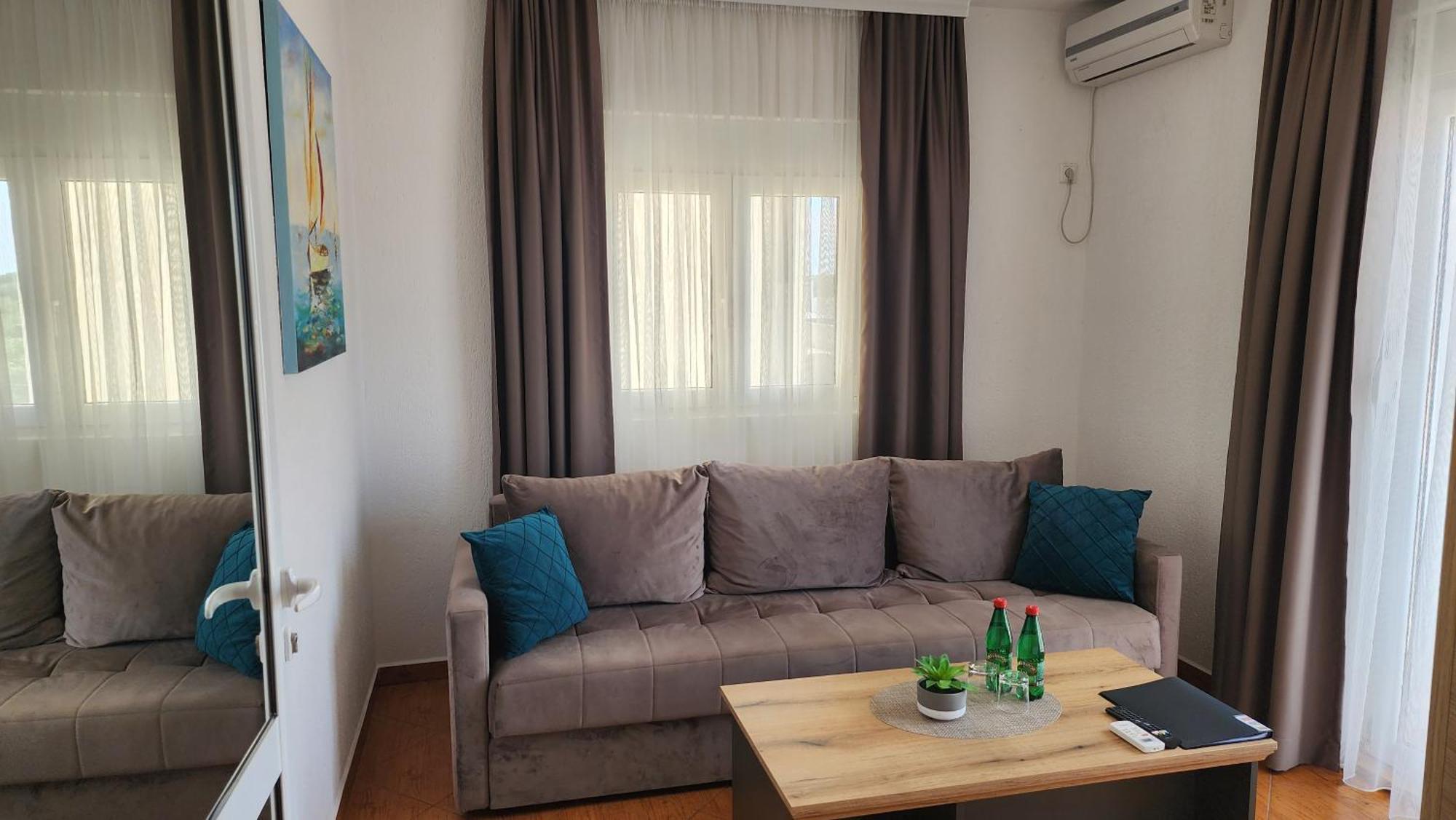 "House Muenster" Bed&Breakfast - Ulcinj Donji Stoj Rum bild